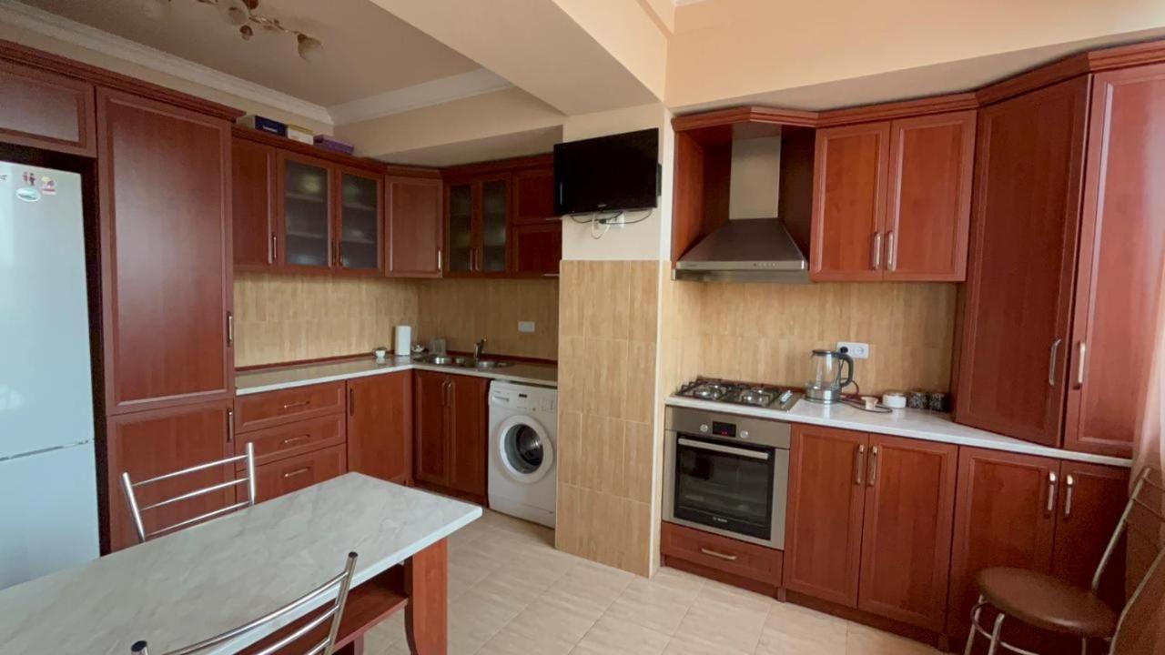 Lesi Apartament Ereván Exterior foto